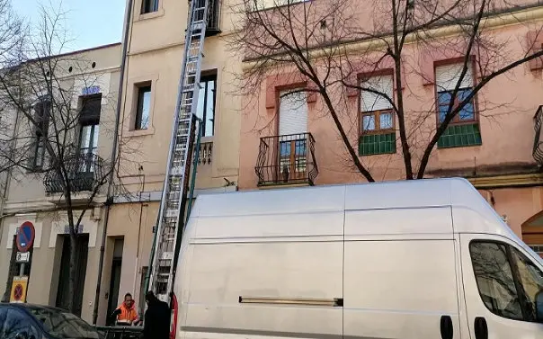 mudanzas con elevador descargar con elevador